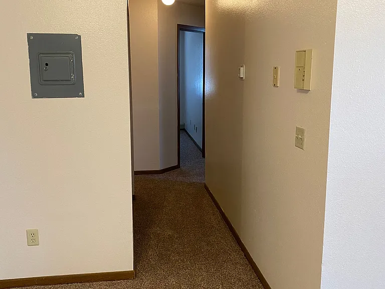 1703 University Dr SE #204 — Photo 7