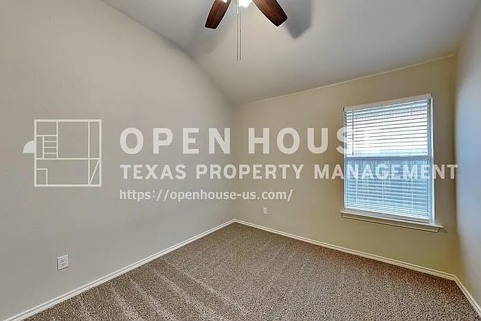 8705 Sunset Trace Dr — Photo 11