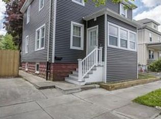 387 Park St, New Bedford, MA 02740