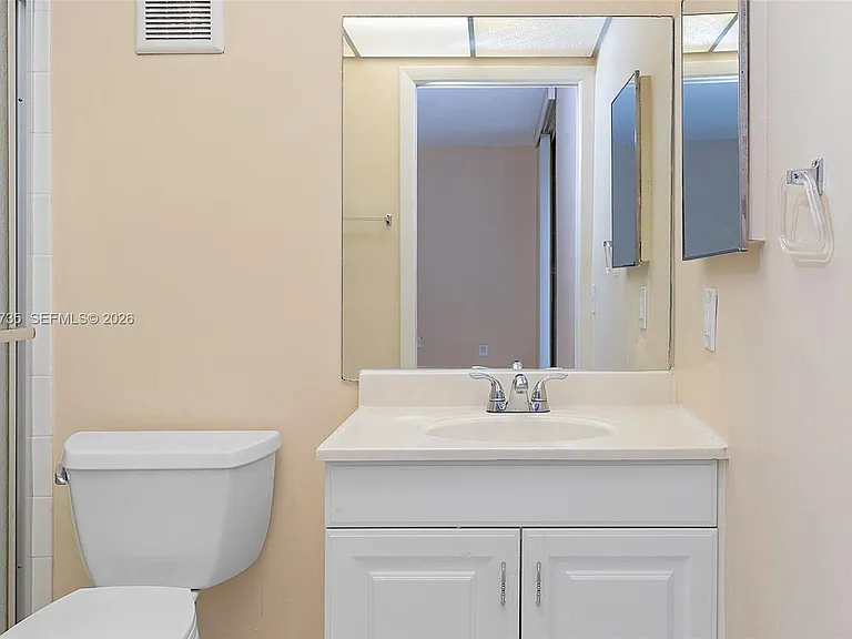 8760 SW 133rd Avenue Rd #301 — Photo 25