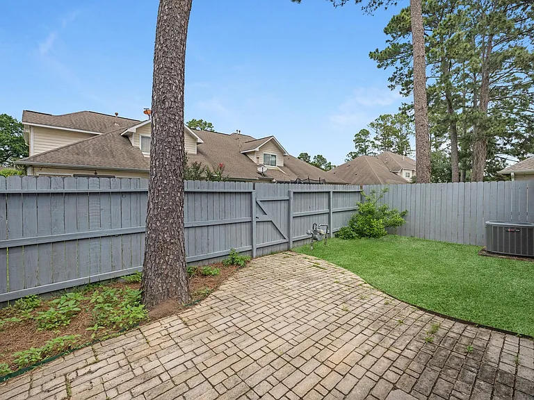 2034 Que Manor Dr — Photo 27