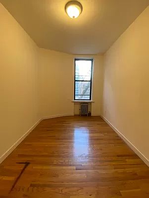 4th image of 235 E 50th St APT 24