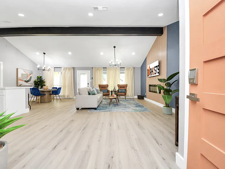 Falcon Meadow Dr — Photo 25