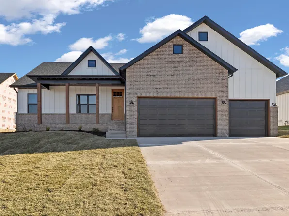 3300 N Marlin Drive, Ozark, MO 65721