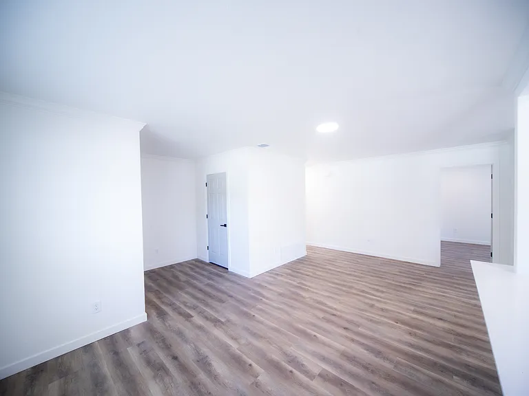 3235 S University Dr — Photo 14