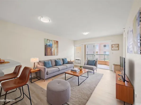 1080 Ala Napunani St APT 216, Honolulu, HI 96818