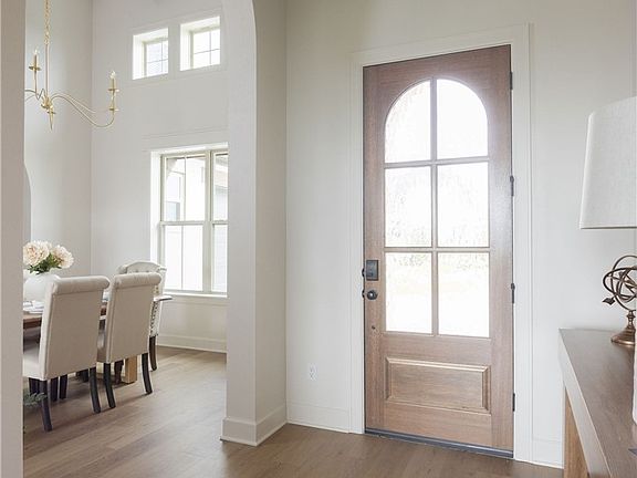 4th image of 6904 Betsy Ln
