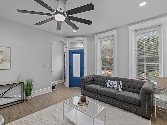 4th image of 3153 Oregon Ave