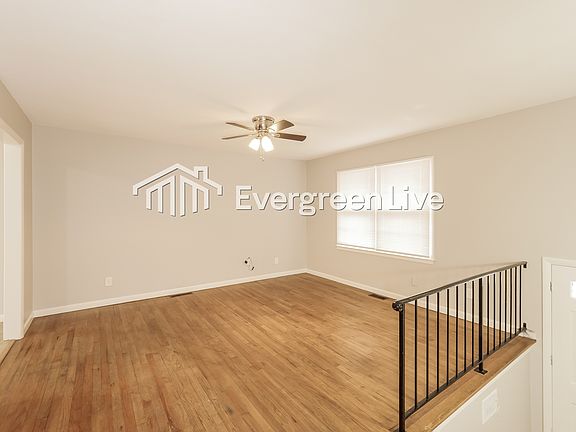 5th image of 9408 Richmond Ave