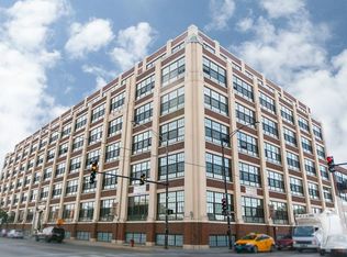 3968 W Belmont Ave, Chicago, IL 60618