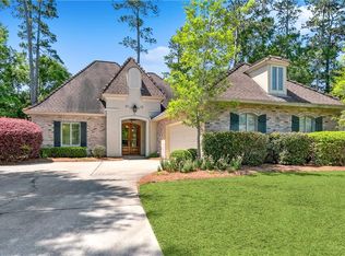 692 Longue Vue Pl, Madisonville, LA 70447