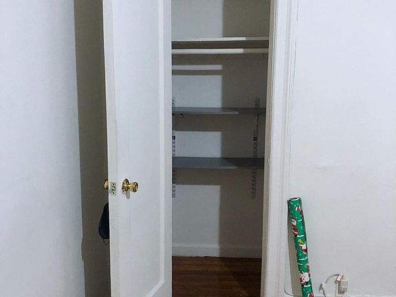 2nd image of 1 Sherwood Ter APT 2