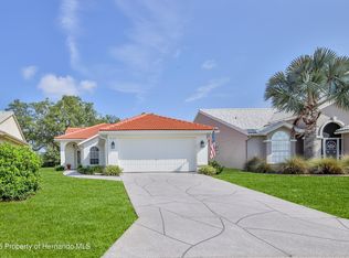 9135 Rhett Ln, Weeki Wachee, FL 34613
