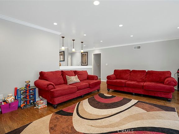 4th image of 13719 Gavina Ave