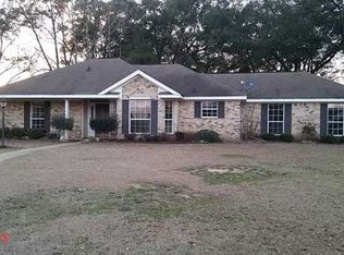 1801 Woodstone Ct W, Semmes, AL 36575