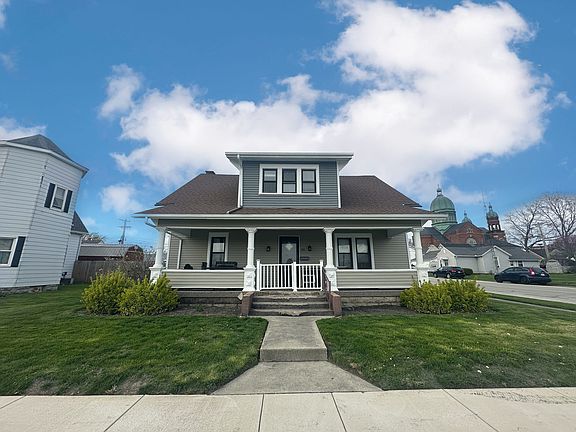 2nd image of 303 W Fulton St #303
