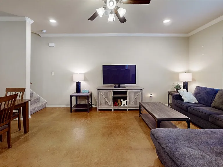 104 Tang Cake Dr — Photo 4