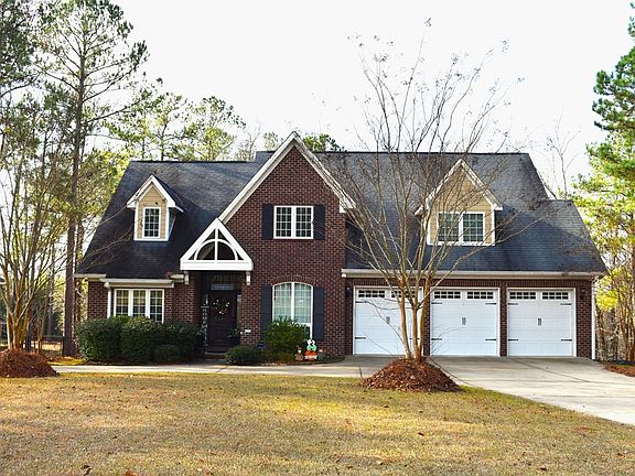 2nd image of 251 Pebble Hollow Dr
