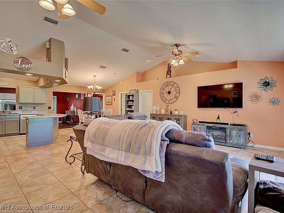 5th image of 10424 Tam Oshanter Blvd