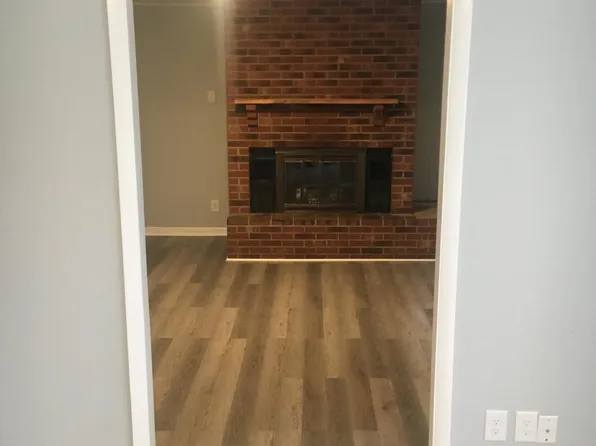 2019 Byrd Dr, Portage, MI 49002