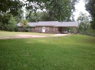 405 W Lamar St, Poplarville, MS 39470