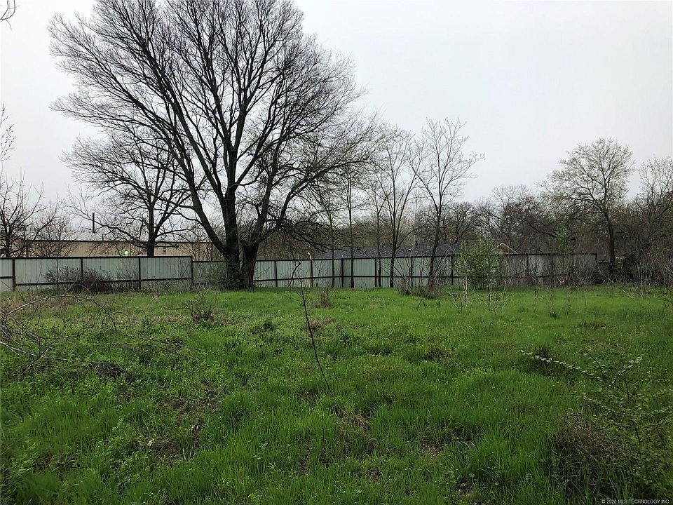 2nd image of 516 S 4th Ave