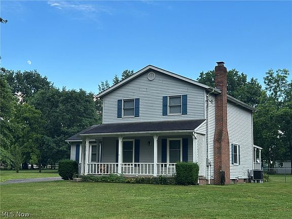 3rd image of 4330 Laubert Rd