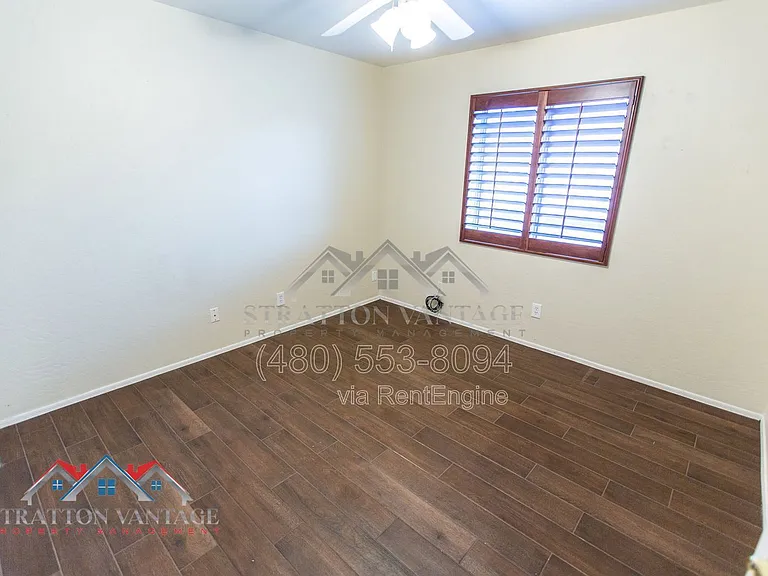1231 N Layman St — Photo 41