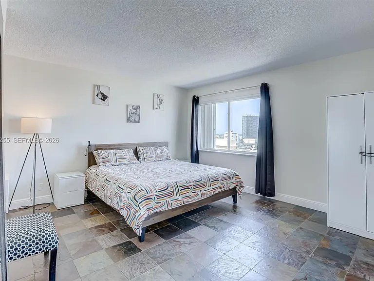 401 Golden Isles Dr #1101 — Photo 9