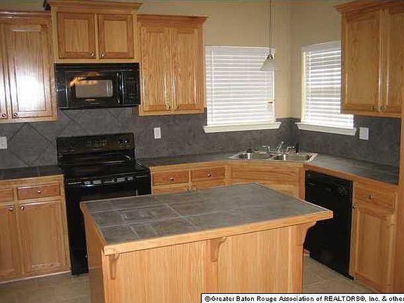 3rd image of 40421 Cross Creek Ave