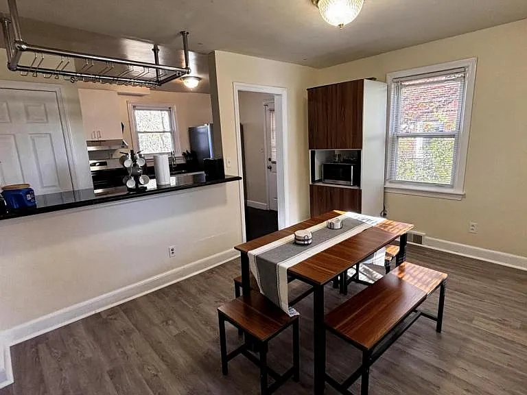 8411 Potomac Ave — Photo 35