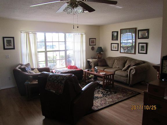 3rd image of 309 Holly Ave