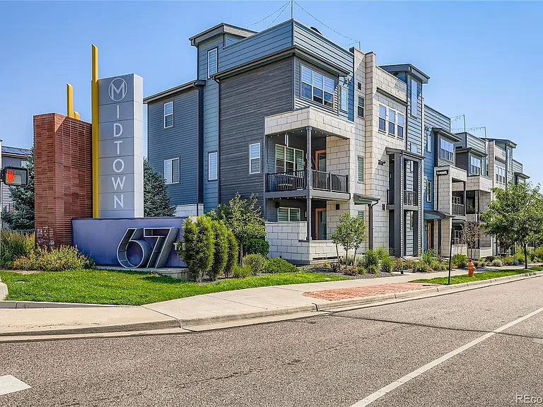 1565 W 67th Ave — Photo 3