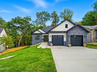 237 Ootsima Way, Loudon, TN 37774