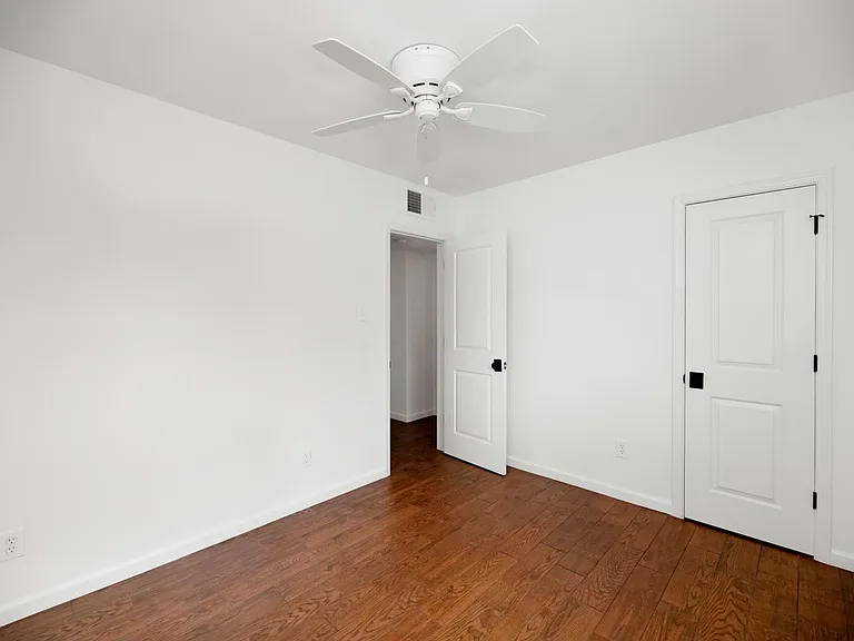 4228 N 44th Pl — Photo 20