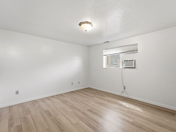 5th image of 620 E 950th Dr S