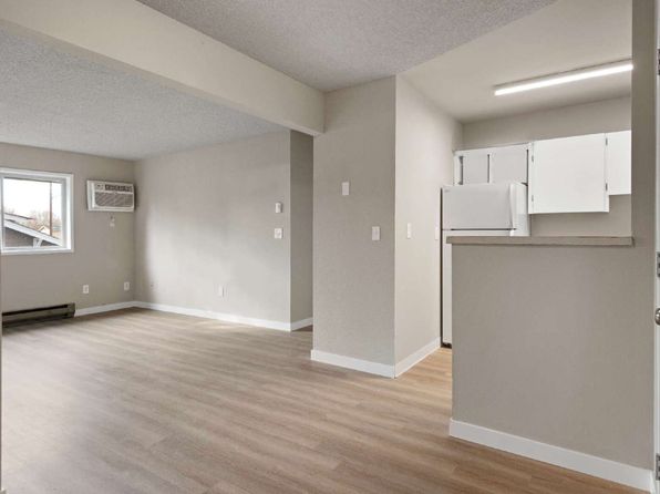 1000 NE 3rd St APT 23