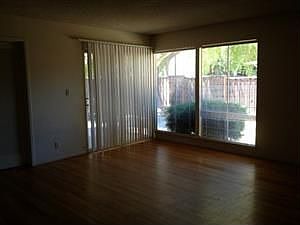 2nd image of 1316 Buchanan Dr