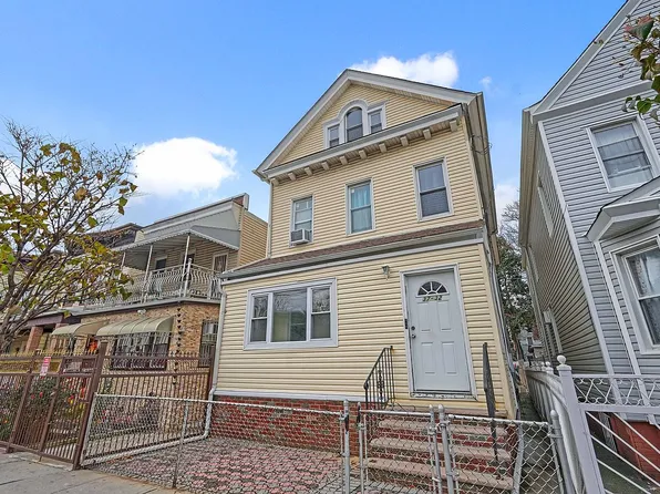 3732 99th St, Corona, NY 11368