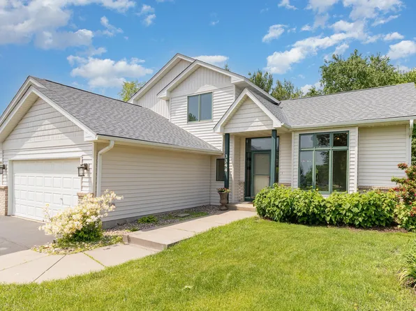 3344 White Oaks Ln, Woodbury, MN 55125