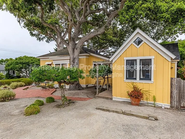 759 Lighthouse Ave — Photo 27