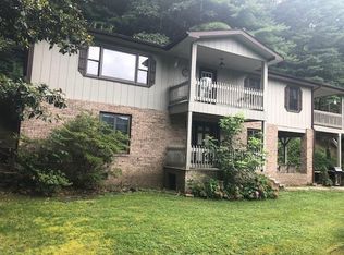 524 Griffith Ln, Gulston, KY 40830