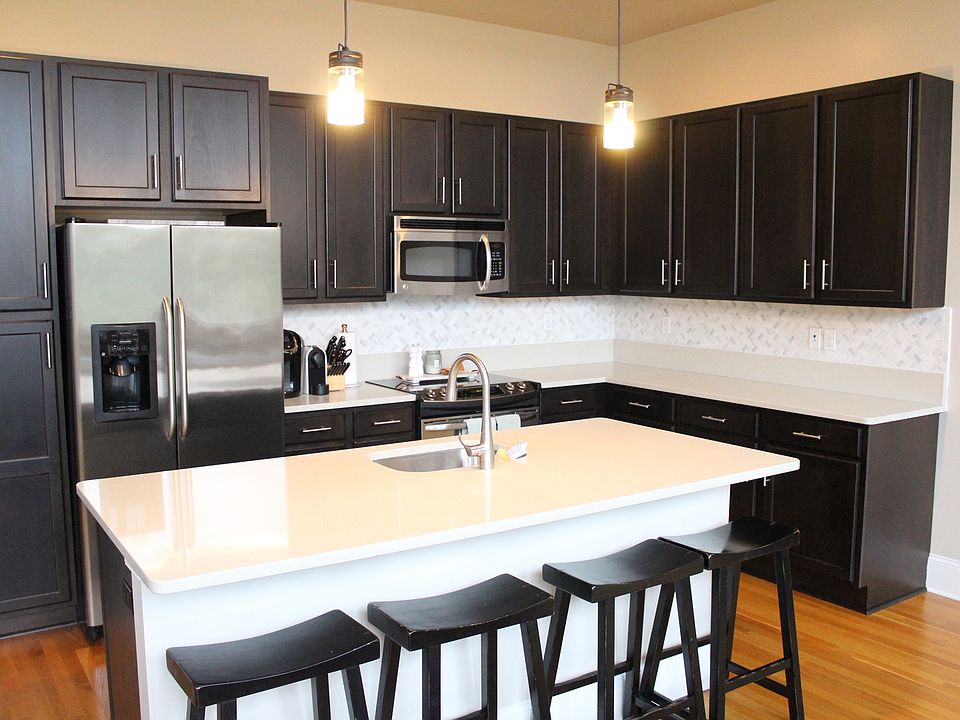 1st image of 2525 College St APT 1209