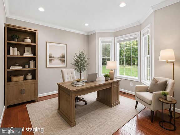 4th image of 16379 Covey Cir