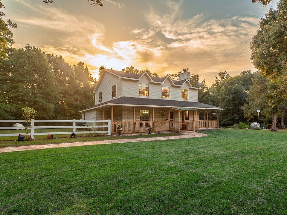 1st image of 3907 Black Oak Ln