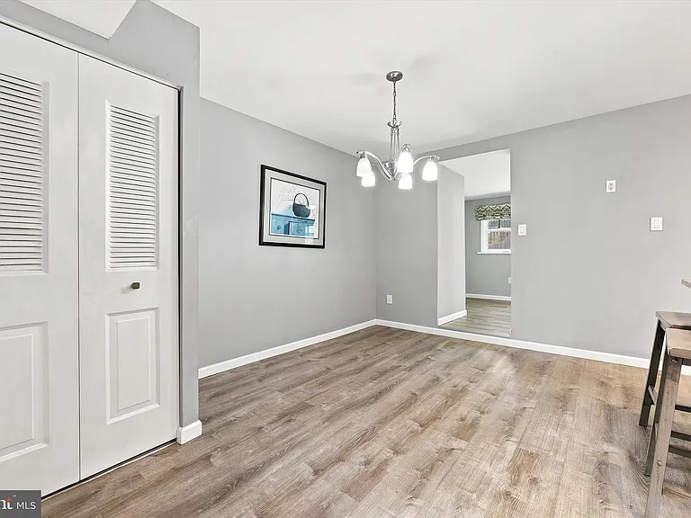 106 Woodside Cir — Photo 6
