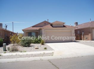 443 Sunrise West Dr SW, Albuquerque, NM 87121