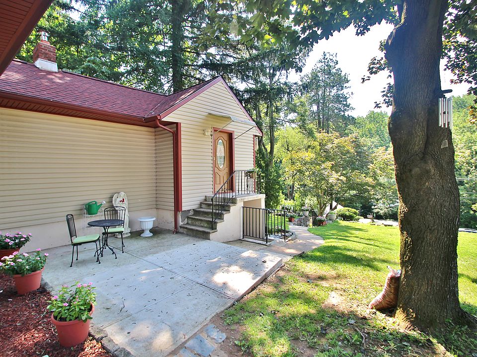 246 Runnymede Rd, West Caldwell, NJ 07006 Zillow