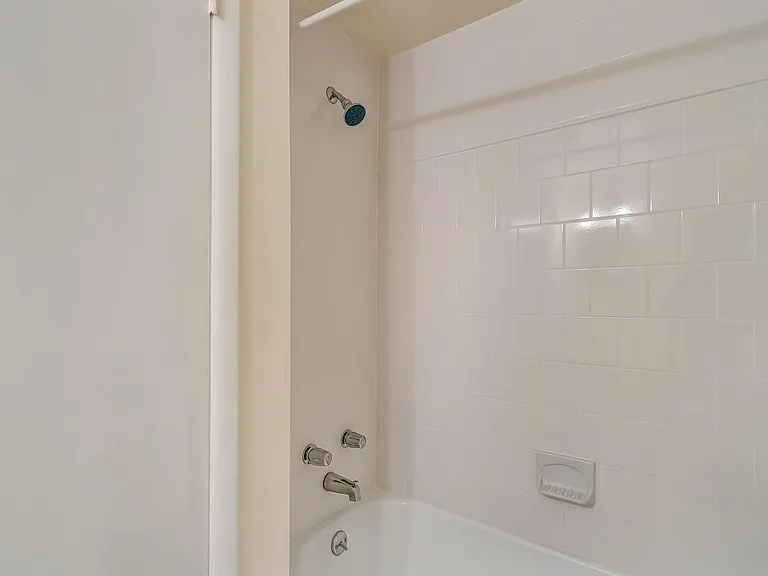 8808 Patricia Ct — Photo 17