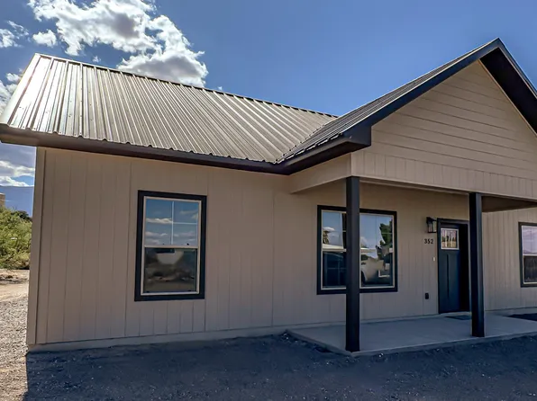 352 W Lee Trl, Safford, AZ 85546